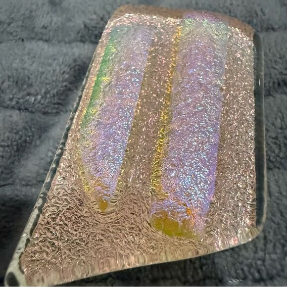 Set of 3 Dichroic Glass Triangle Cabochons – Iridescent Pink, Gold & Silver - Picture 12 of 17